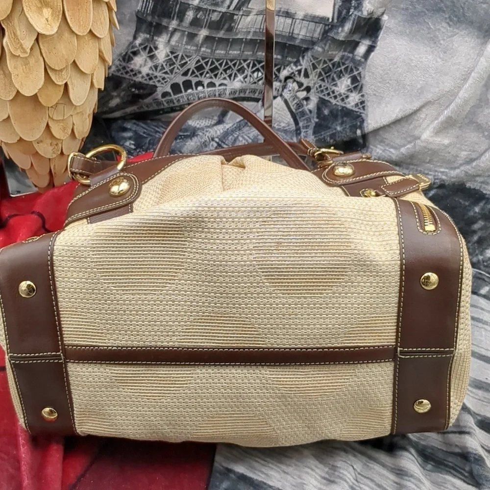 DKNY  Linen & & leather purse